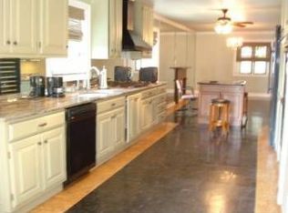 3517 Lake Trail Dr, Kenner, LA 70065