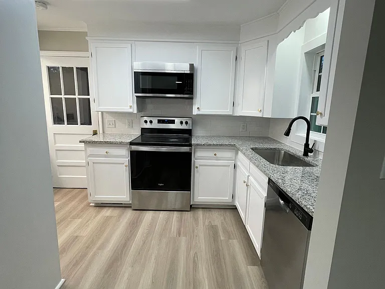 Kitchen Entrance