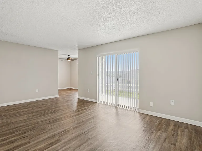 Grand View Garden Homes — Photo 10