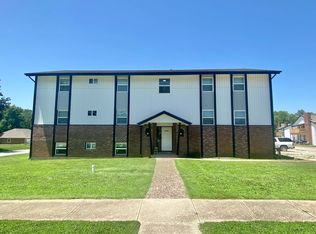 2200 Mission Rd #31, Harrisonville, MO 64701