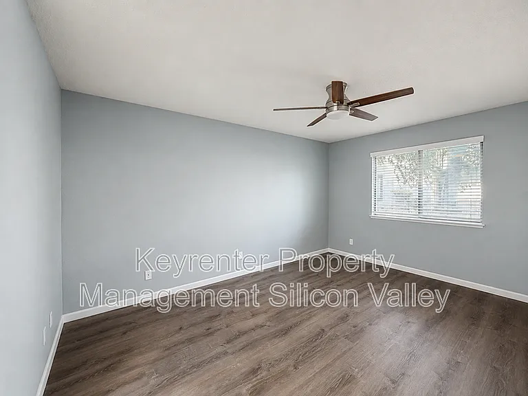 1418 Capurso Way — Photo 17