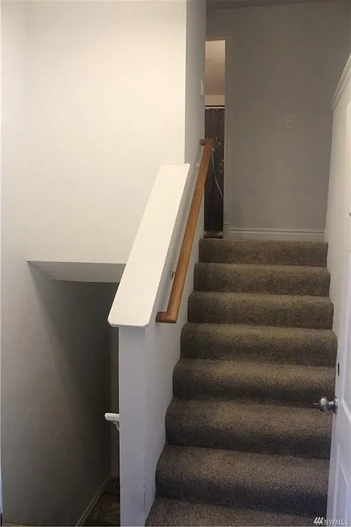 3 bed, 1672 sqft, $2,550 — Photo 4