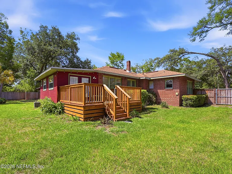 1222 Ingleside Ave — Photo 5