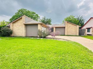 2115 Barrington Place Dr, Sugar Land, TX 77478