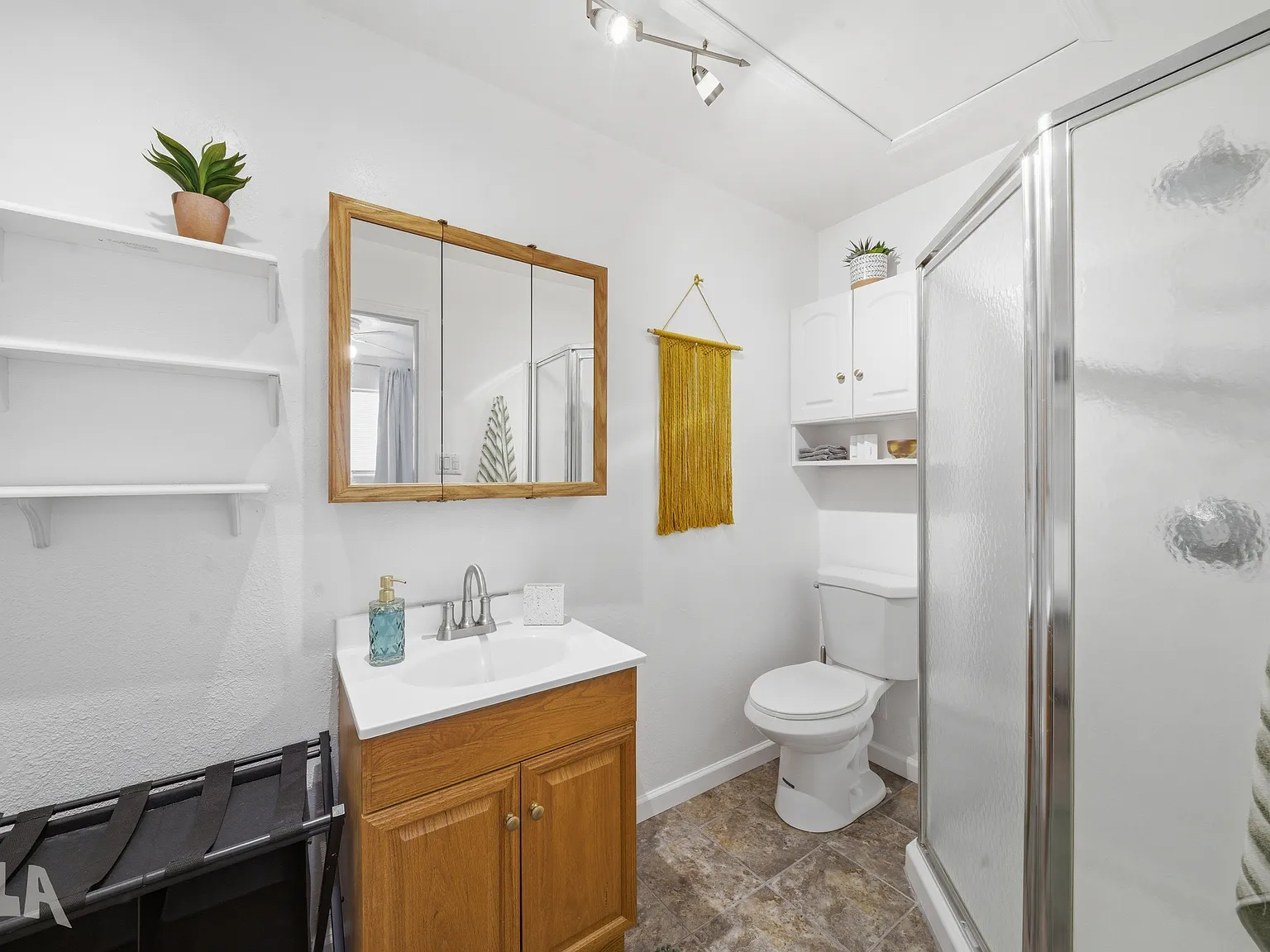 1 bed, 200 sqft, $1,400 — Photo 3