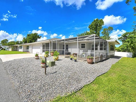 3rd image of 4789 Squire Hollow Dr