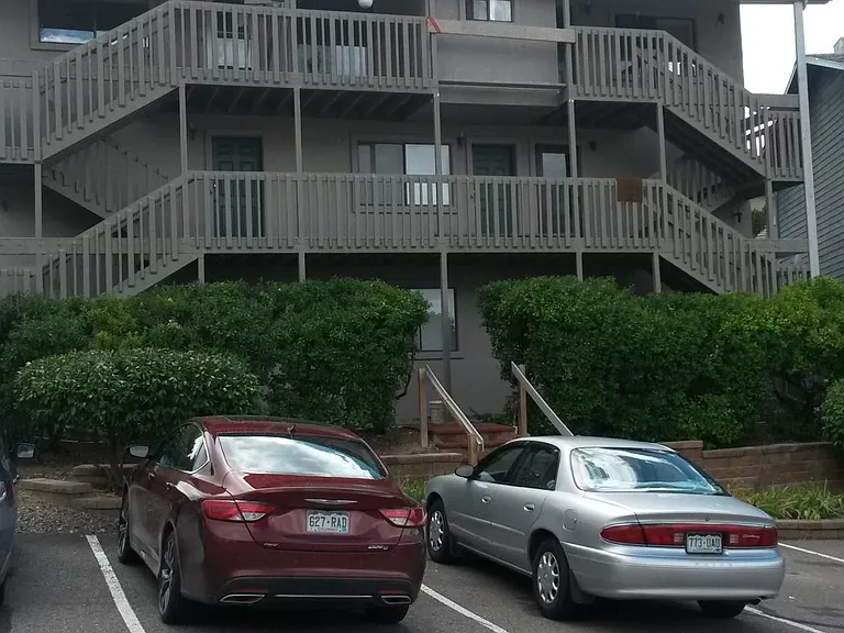 406 Ridges Blvd #15 — Photo 1