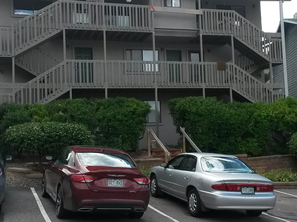 406 Ridges Blvd #15