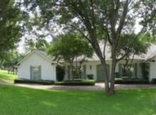 1018 Green Valley Ln, Duncanville, TX 75137