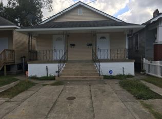 2632 Acacia St, New Orleans, LA 70122