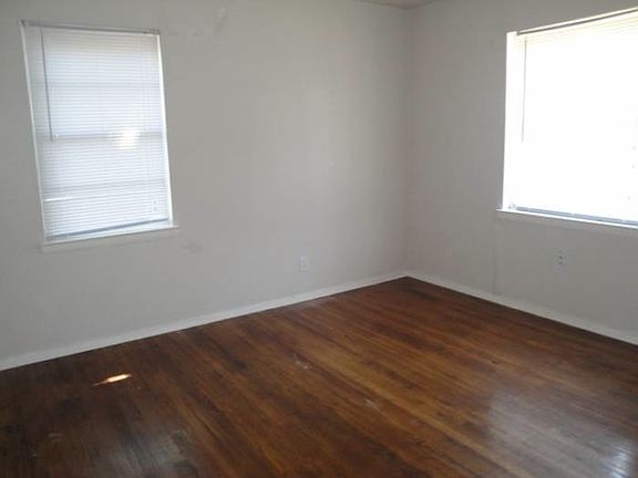 5th image of 1329 Woodcrest Dr