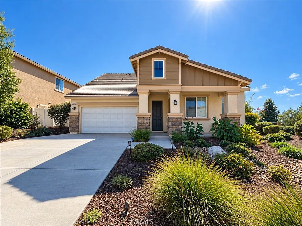 26751 Buckeye Ter