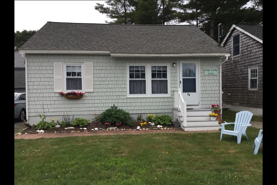 1st image of 54 Greenwood Ave