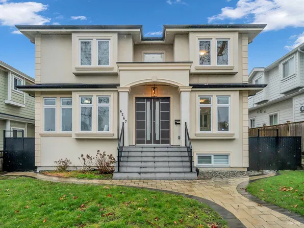 4267 Parker St, Burnaby, BC V5C 3C4