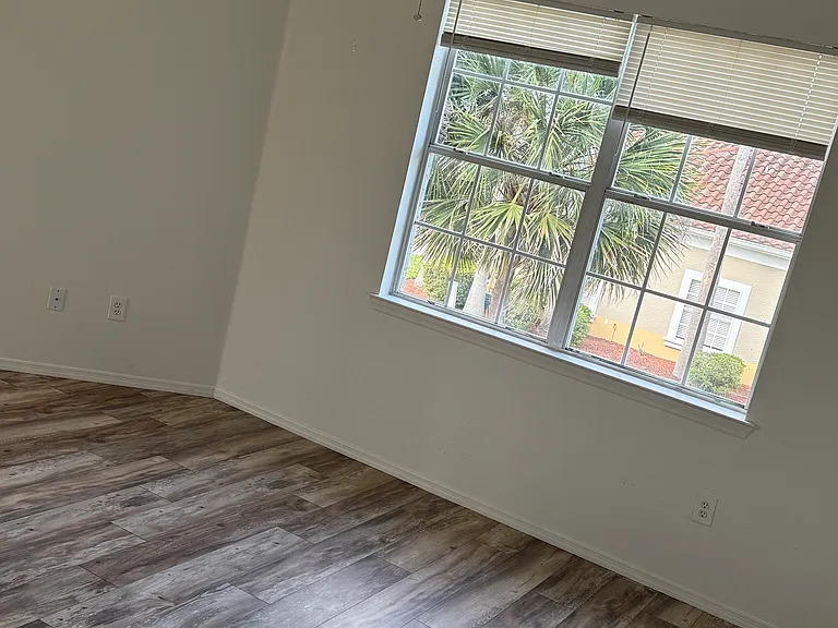 5692 Star Rush Dr #202 — Photo 6