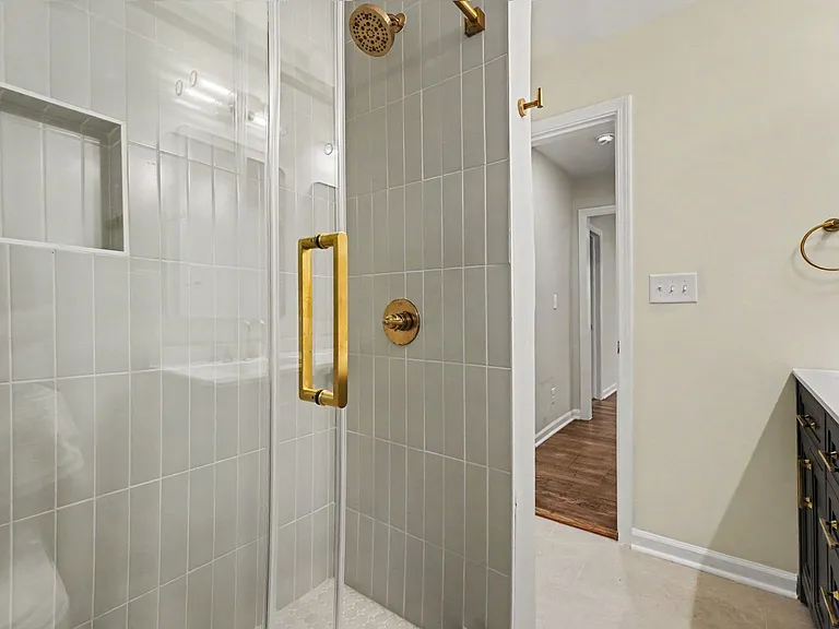 490 Lynnhaven Dr SW — Photo 21