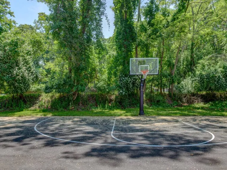 500 Bridgehampton Sag Harbor Tpke — Photo 45