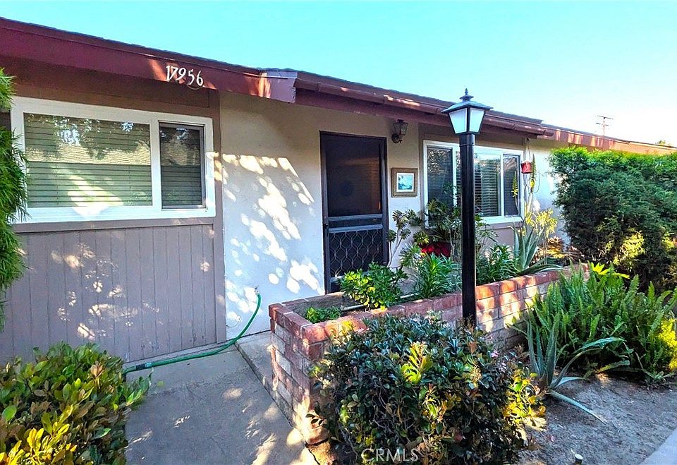 1st image of 17956 Irvine Blvd