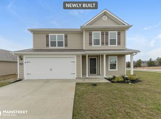 2700 Swarm Ct, Columbia, TN 38401