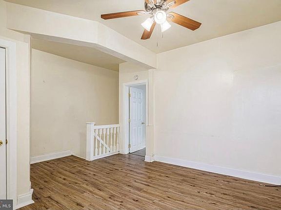 4th image of 1610 S 24th St Floor 2
