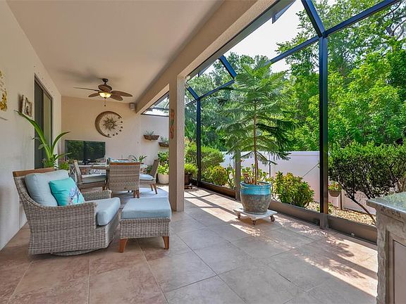 4th image of 5527 Sunset Falls Dr