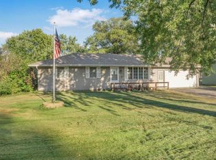 842 Vernon Ave NW, Elk River, MN 55330