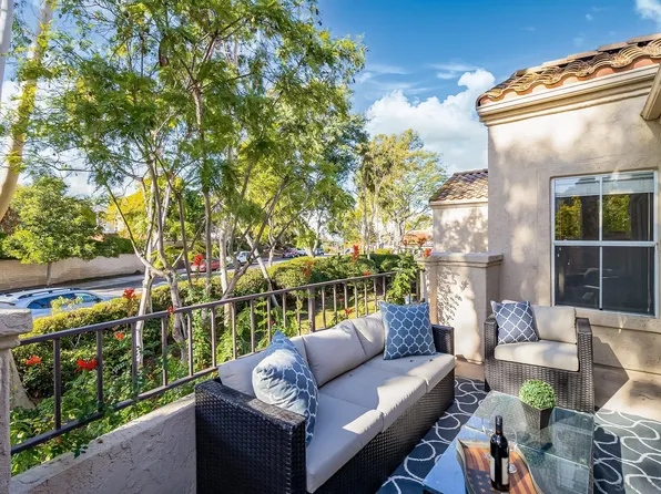 11340 Camino Playa Cancun Unit 8, San Diego, CA 92124