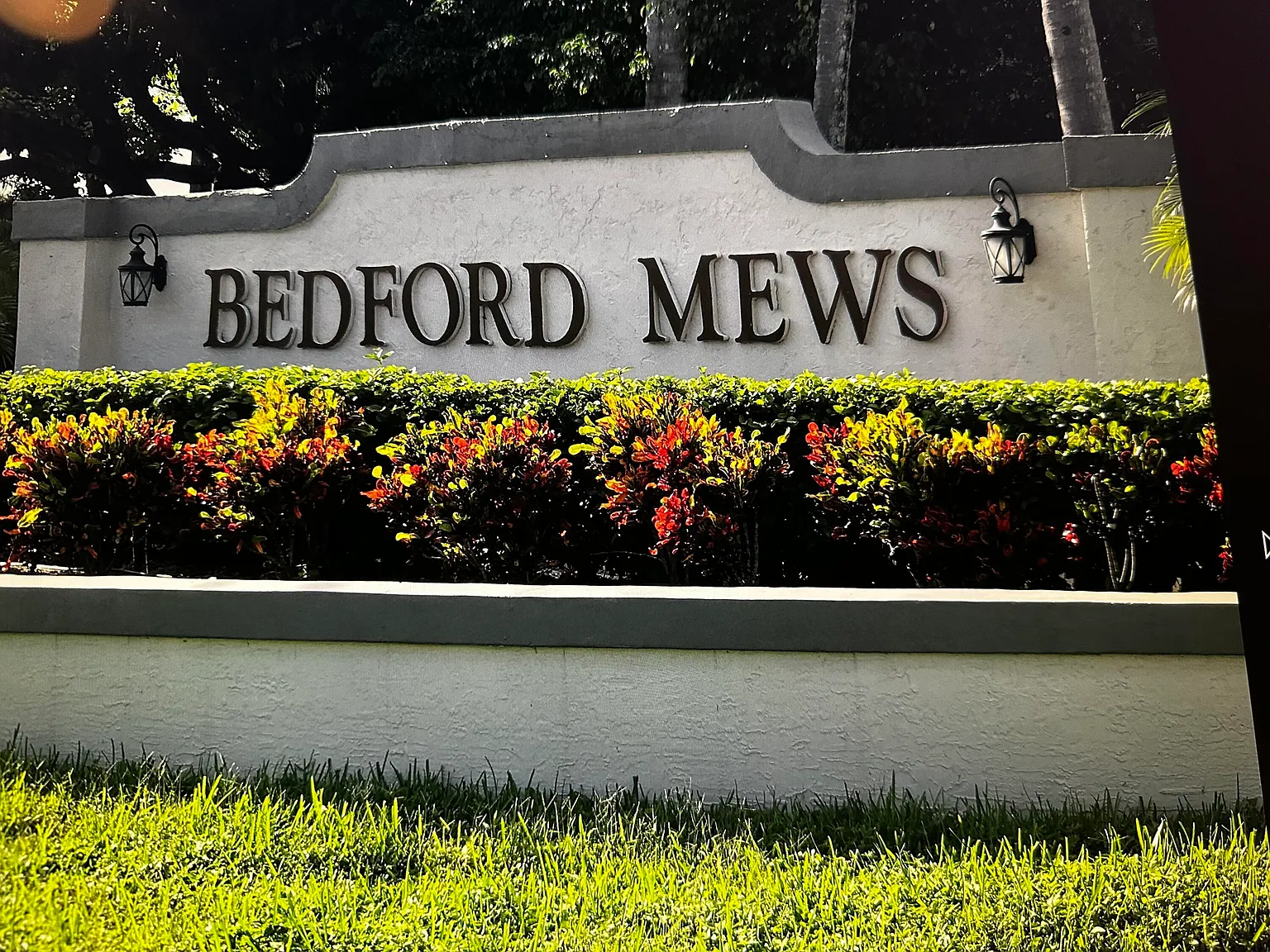 2 bed, 2.0 bath, 1231 sqft, $6,000 — Photo 1