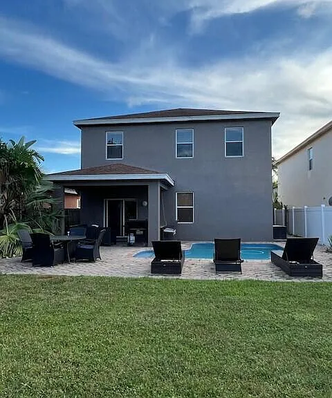 144 Blue Grotto Dr — Photo 2