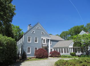 12 Sunrise Dr, Armonk, NY 10504