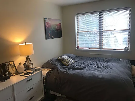 Rented by Compass | media 12