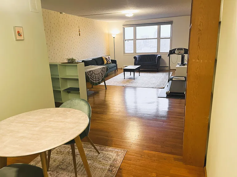 1101 Saint Paul St #1102 — Photo 3