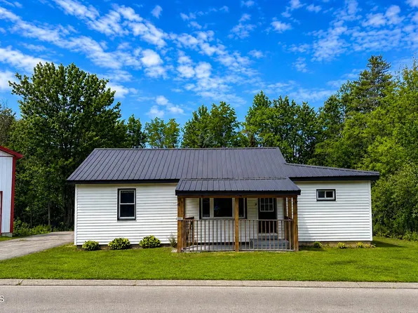 1906 NY-10, Caroga Lake, NY 12032