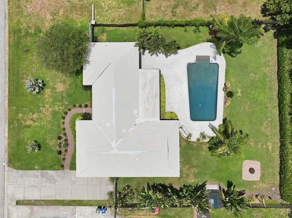 2150 Wrens Way, Clearwater, FL 33764