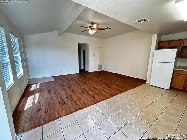 7339 Golf Vista Blvd, San Antonio, TX 78244