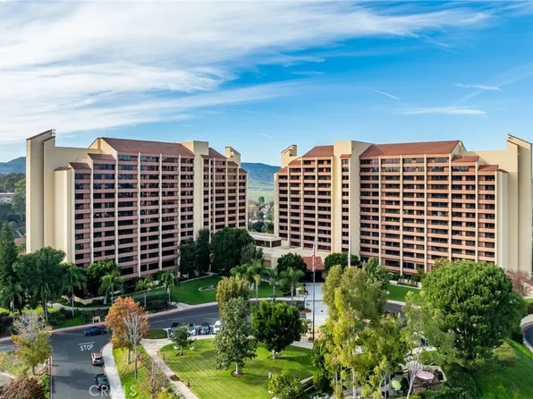 24055 Paseo Del Lago Unit 708, Laguna Woods, CA 92637