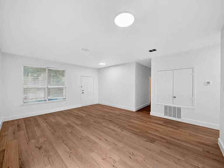 11630 La Grange Dr — Photo 24