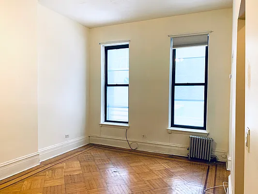 Rented by Ovation Properties, LLC | media 33