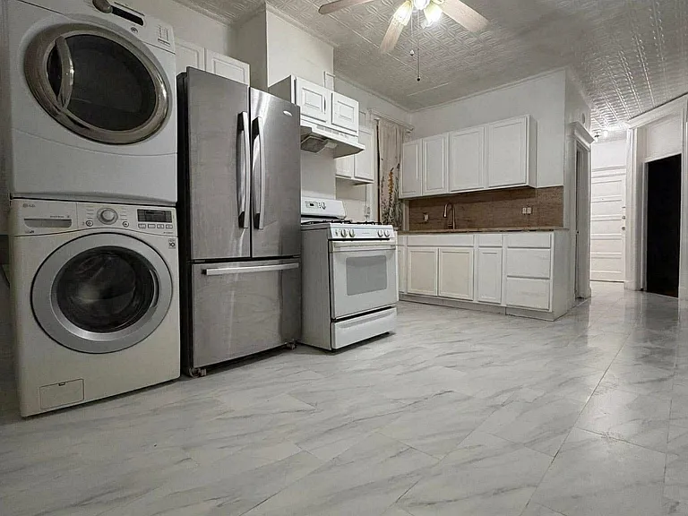 84 W 9th St #1 — Photo 5