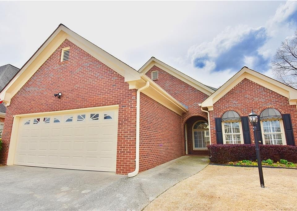 1st image of 2005 Stockton Walk Ln