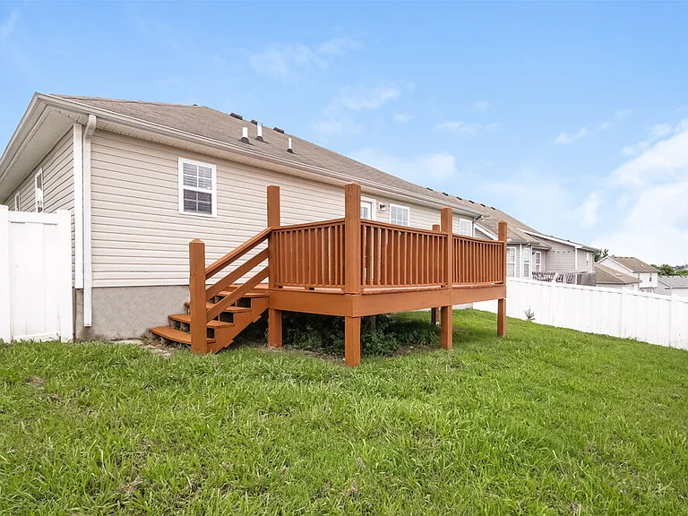 1017 Cheryl Ln — Photo 16