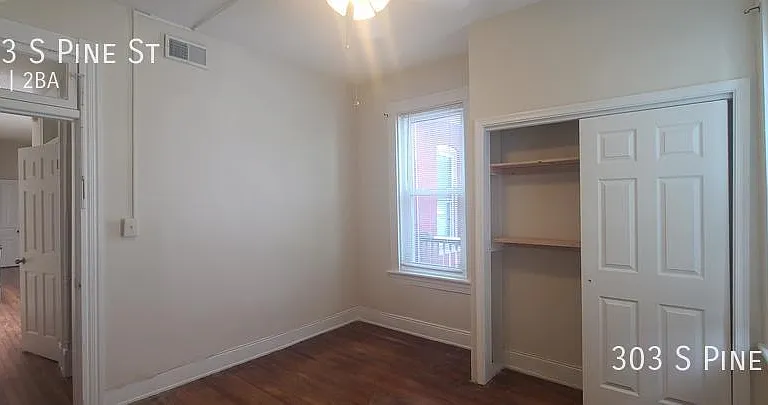 303 S Pine St — Photo 14