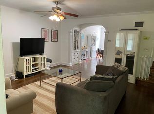 2418 39th Pl NW, Washington, DC 20007