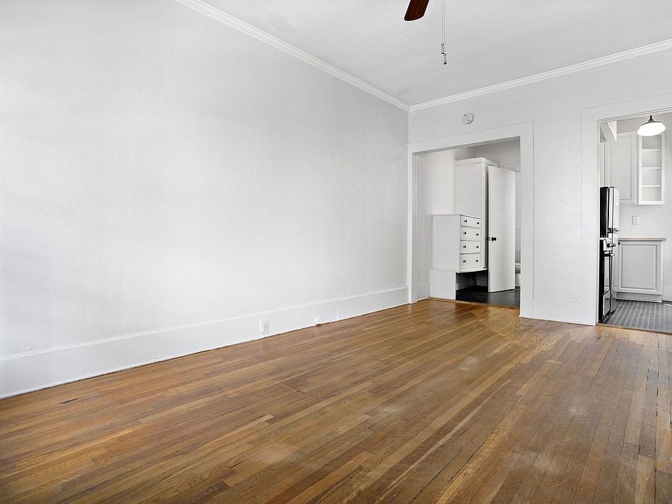 DH Casa Blanca Apartments 401423 E Juniper St San Diego CA Zillow