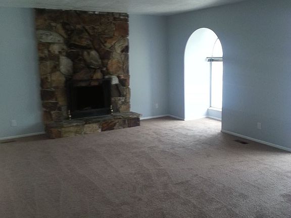 4th image of 5721 S Highland Dr