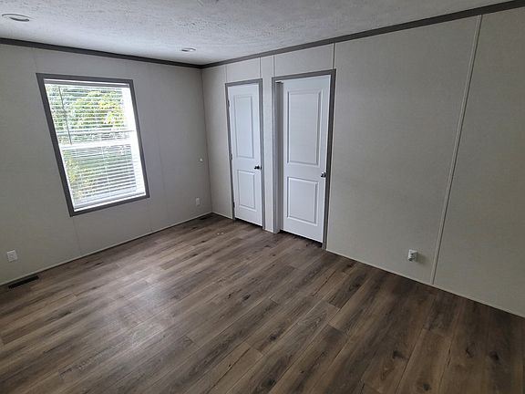 2nd image of 6714 Rustic Ct