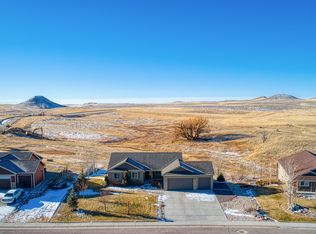 304 Huntington Dr, Gillette, WY 82718