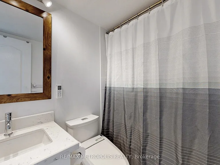 3 Rean Dr #1312 — Photo 23