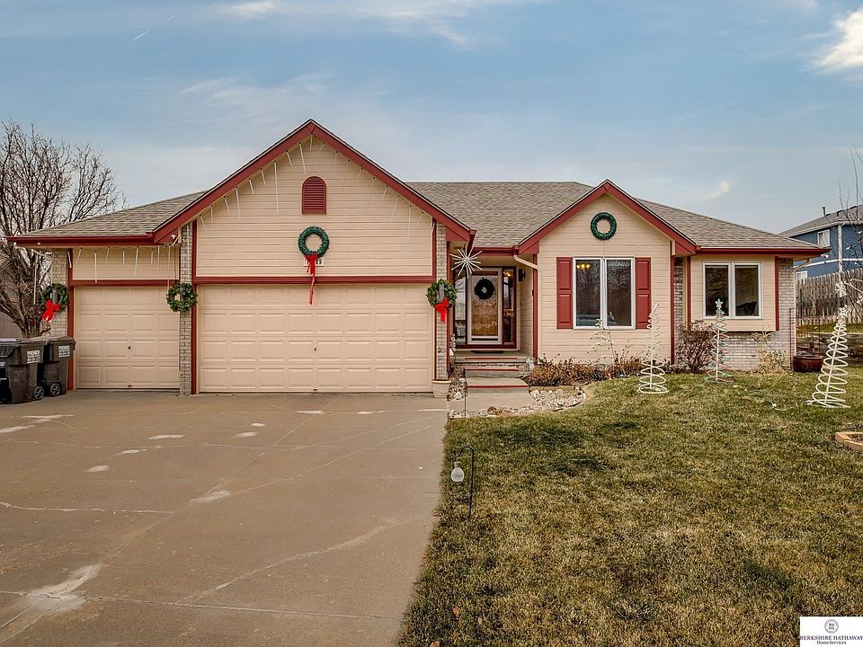 1st image of 19609 Amelia Cir