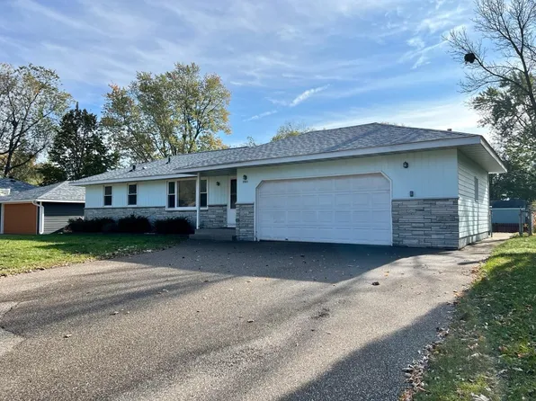 2001 Whitewater Trl, Minneapolis, MN 55444